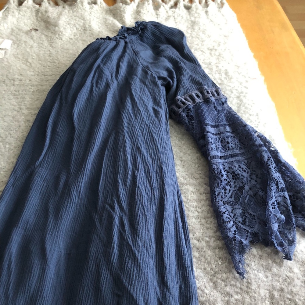 Blue boho dress with lace sleeves
